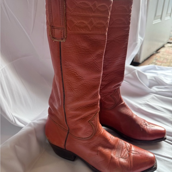 Cowboy boots - Picture 1 of 6